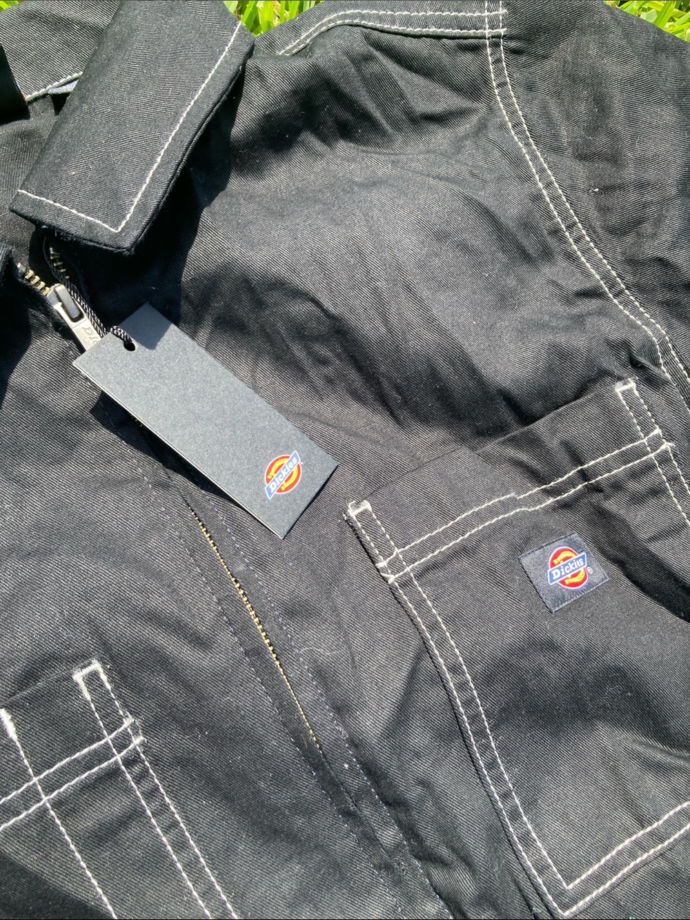 Dickies Black Short-Sleeve Work Jumpsuit with Contrast Stitching - Picture 2 of 11